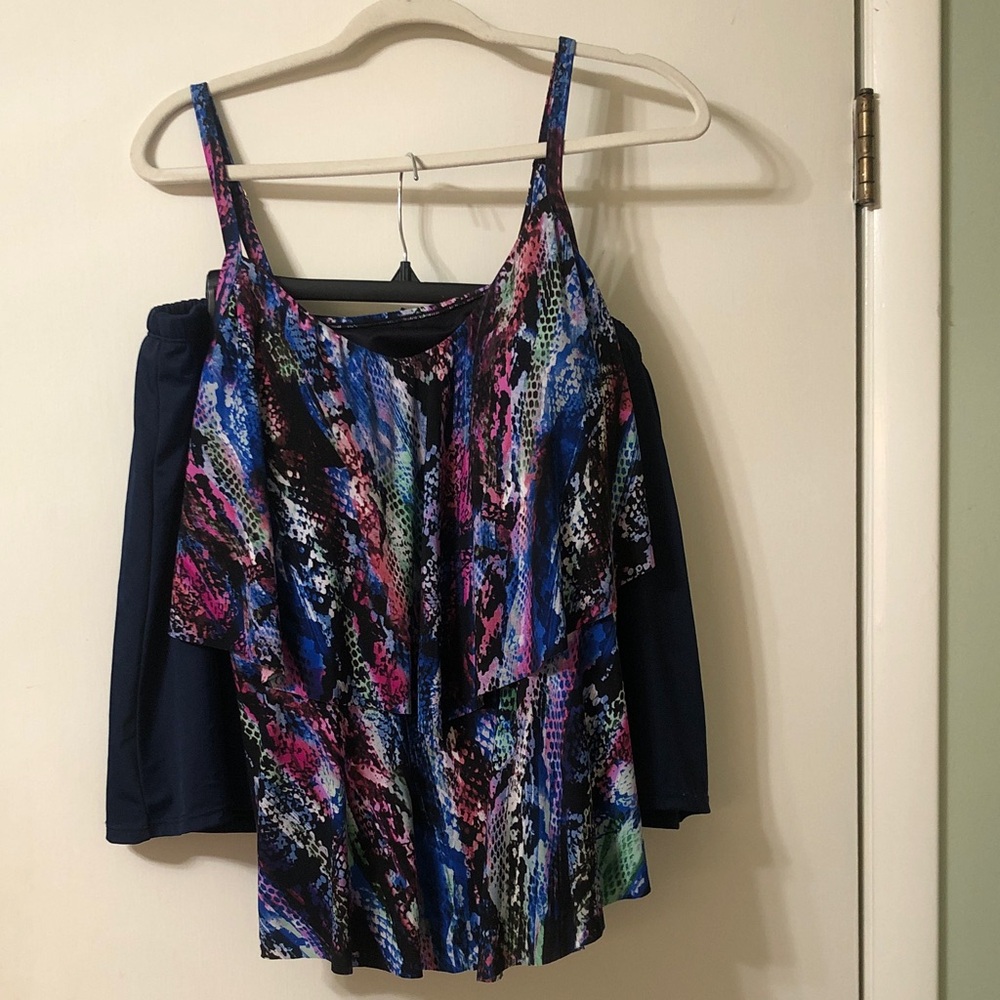 Multicolor Cold-Shoulder Tank Top - Womens